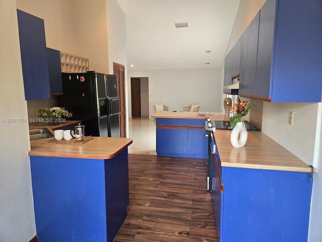 15630 SW 46th Terrace, Miami, FL 33185
