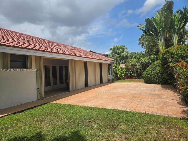 15630 SW 46th Terrace, Miami, FL 33185