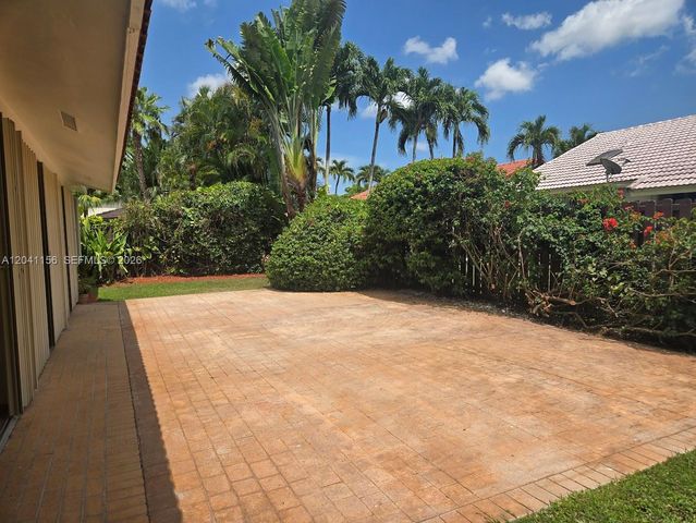 15630 SW 46th Terrace, Miami, FL 33185