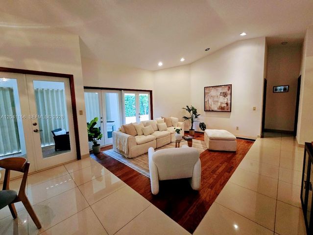 15630 SW 46th Terrace, Miami, FL 33185