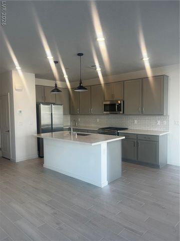 11604 Observation Point Avenue, Las Vegas, NV 89138
