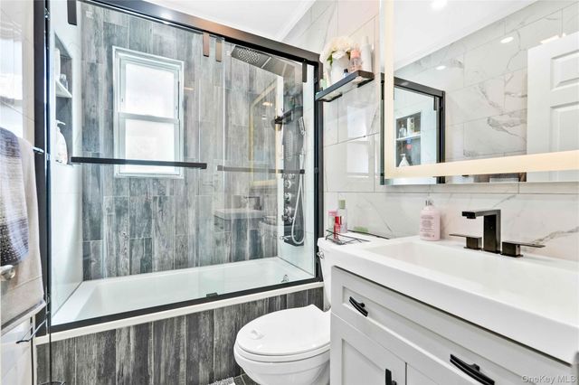 3 Ash Court, Hempstead, NY 11550