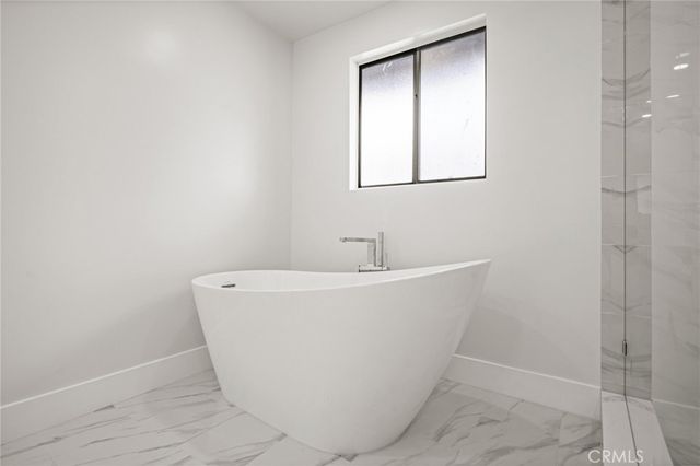 17200 NEWHOPE 31, Fountain Valley, CA 92708