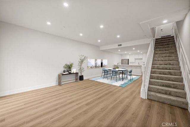 17200 NEWHOPE 31, Fountain Valley, CA 92708