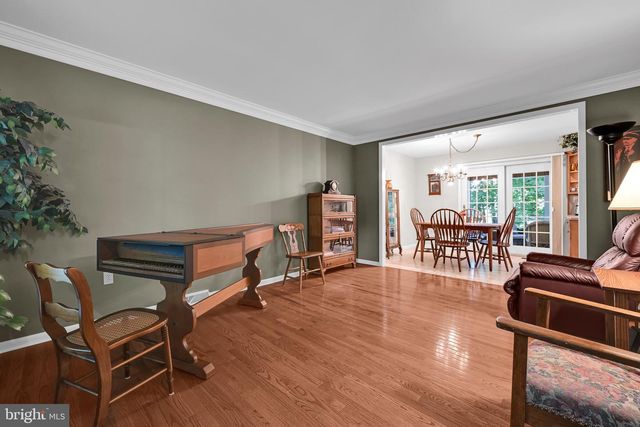 14 CONESTOGA WOODS RD, Lancaster, PA 17602