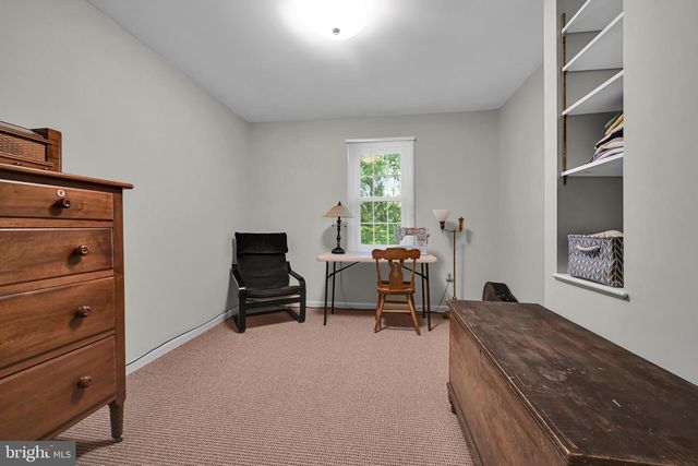 14 CONESTOGA WOODS RD, Lancaster, PA 17602