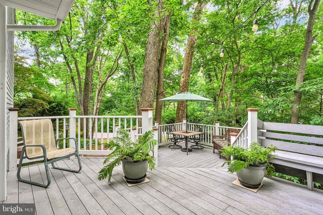 14 CONESTOGA WOODS RD, Lancaster, PA 17602