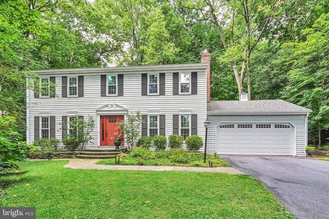 14 CONESTOGA WOODS RD, Lancaster, PA 17602