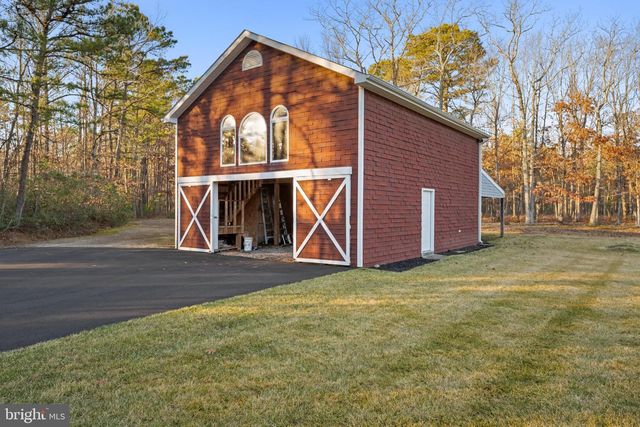 83 MAPLE AVE, Mays Landing, NJ 08330