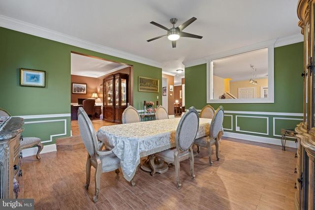 83 MAPLE AVE, Mays Landing, NJ 08330