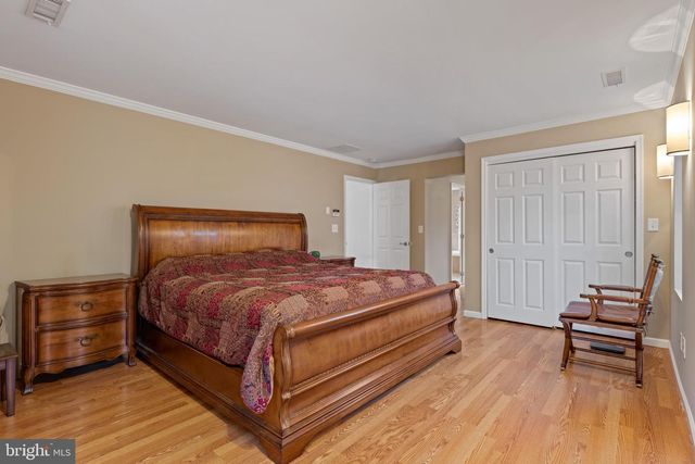 83 MAPLE AVE, Mays Landing, NJ 08330