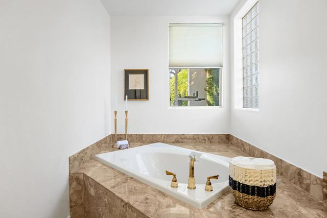 40747 Palm Court, Palm Desert, CA 92260