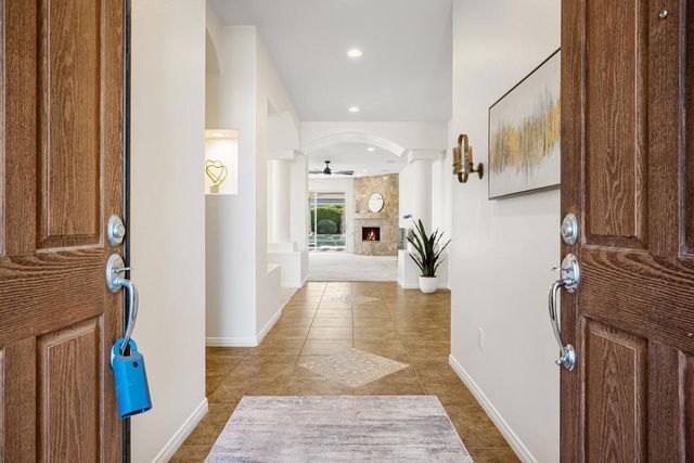 40747 Palm Court, Palm Desert, CA 92260