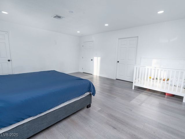 3934 Palos Verdes Street, Las Vegas, NV 89119