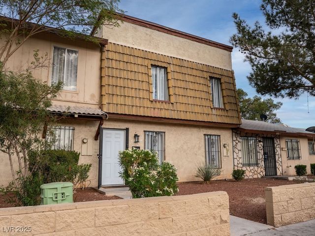 3934 Palos Verdes Street, Las Vegas, NV 89119