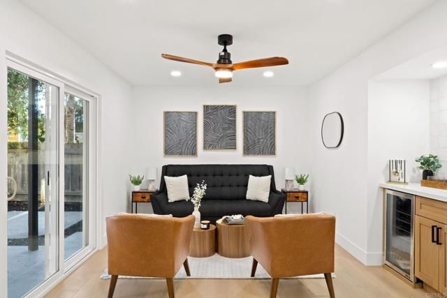 5889 Cozzens Ave, San Diego, CA 92122