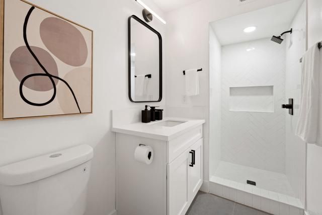 5889 Cozzens Ave, San Diego, CA 92122