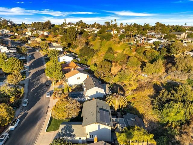 5889 Cozzens Ave, San Diego, CA 92122