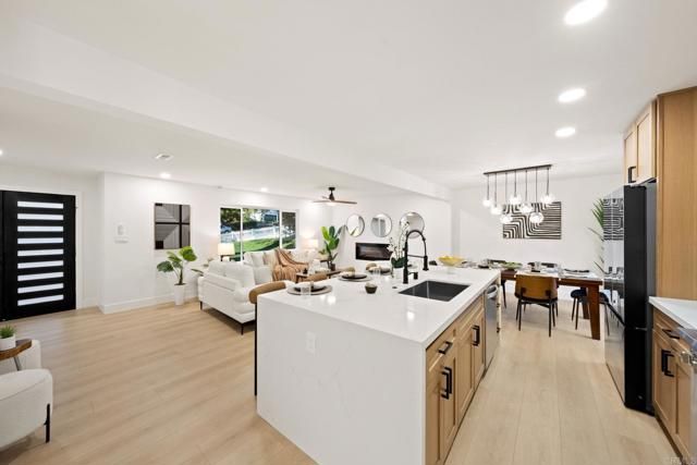 5889 Cozzens Ave, San Diego, CA 92122