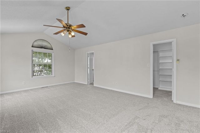 1616 Woodstock CT, Chesapeake, VA 23320