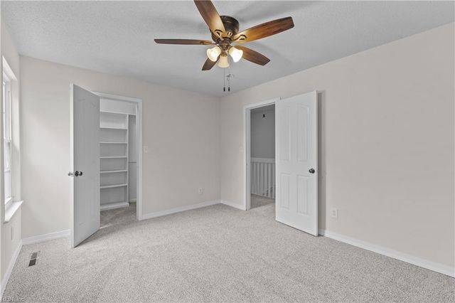 1616 Woodstock CT, Chesapeake, VA 23320