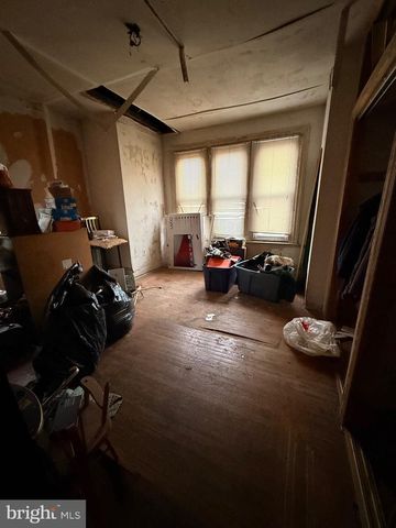 6211 LARCHWOOD AVE, Philadelphia, PA 19143