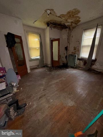 6211 LARCHWOOD AVE, Philadelphia, PA 19143