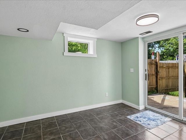 1806 28th Street, Des Moines, IA 50310