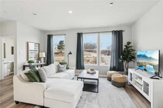 502 Cherry Tree Dr, Twp Of But Sw, PA 16001