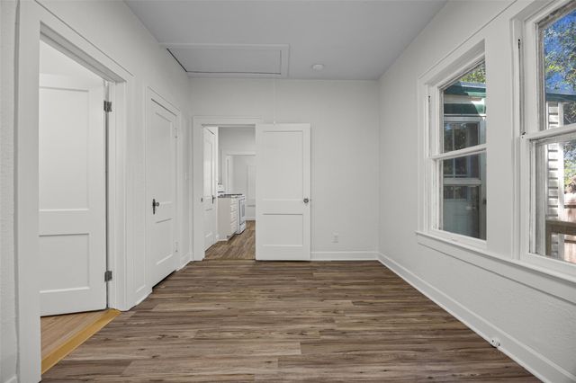906 W 31st ST, Austin, TX 78705