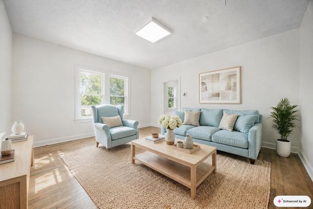 906 W 31st ST, Austin, TX 78705