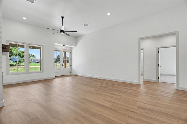 41812 Hazel Dell Road, Shawnee, OK 74804