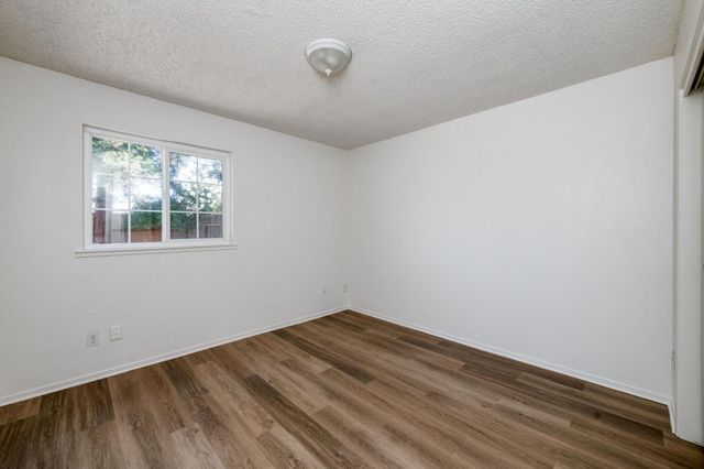 4670 W Ashlan Avenue, Fresno, CA 93722