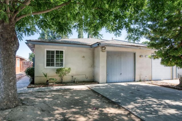 4670 W Ashlan Avenue, Fresno, CA 93722