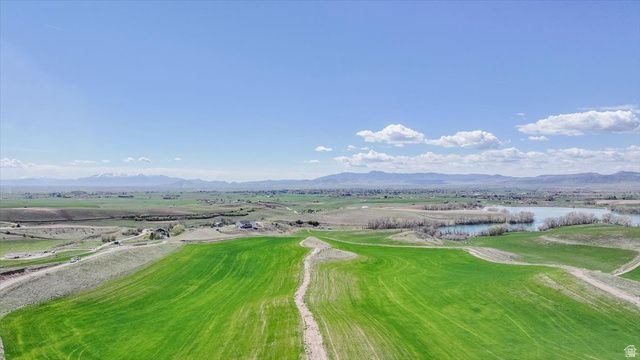 2155 N 2200 E, Preston, ID 83263