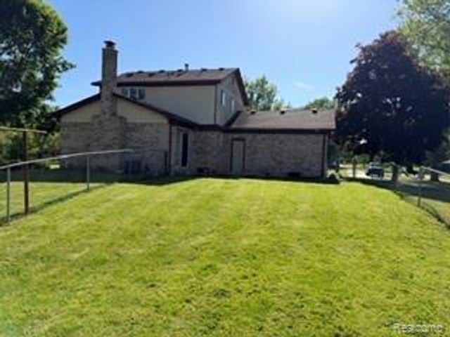 24001 Inkster Road, Brownstown Charter Township, MI 48164