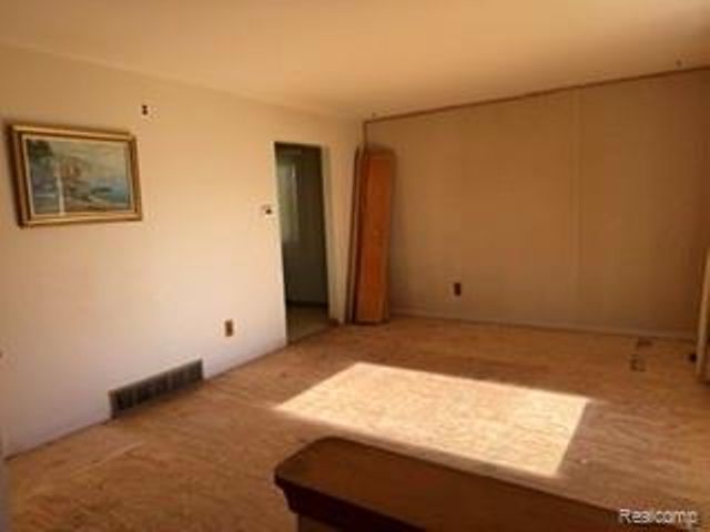 24001 Inkster Road, Brownstown Charter Township, MI 48164