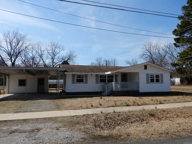 107 N Wilks, Mcrae, AR 72102