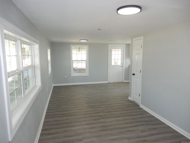 107 N Wilks, Mcrae, AR 72102