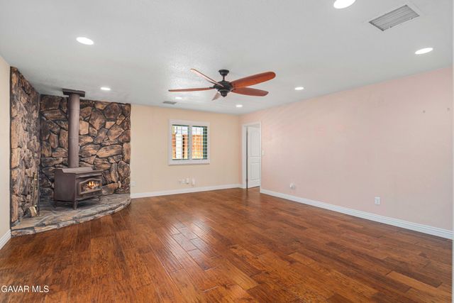 15921 Melva Street, Mojave, CA 93501