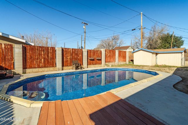 15921 Melva Street, Mojave, CA 93501