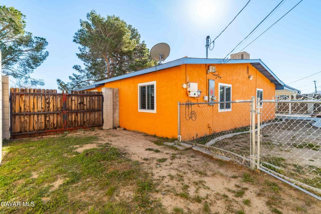 15921 Melva Street, Mojave, CA 93501