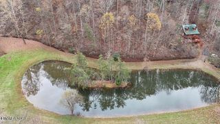 353 LakeView Dr, Sevierville, TN 37862