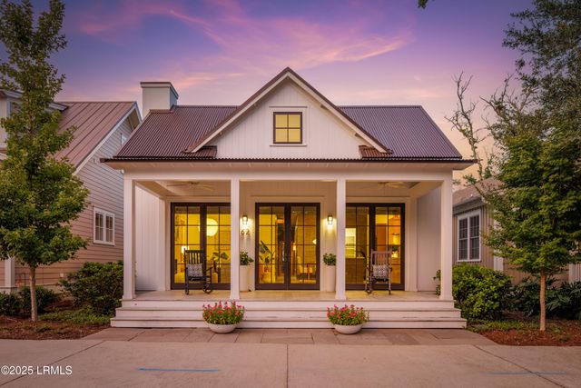 62 Harford, Beaufort, SC 29906