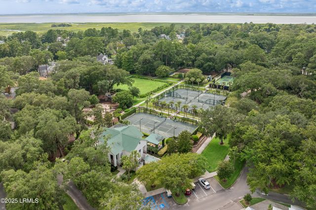 62 Harford, Beaufort, SC 29906