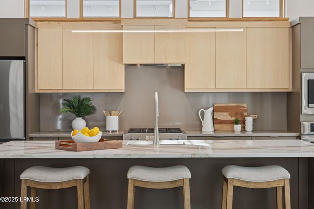 62 Harford, Beaufort, SC 29906