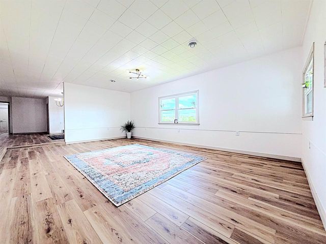 24524 TAUS ROAD, Brillion, WI 54110