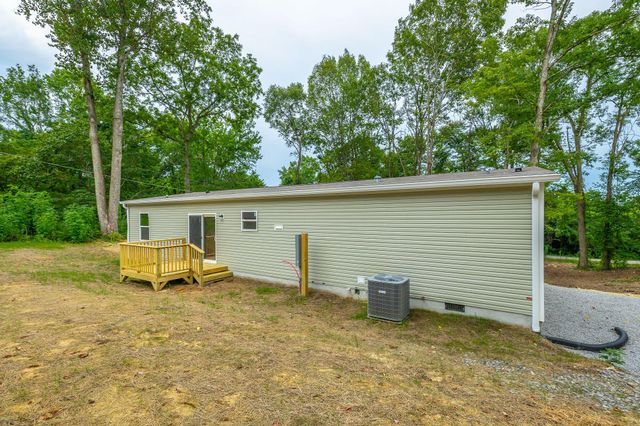 68 Smores Road, Signal Mountain, TN 37377