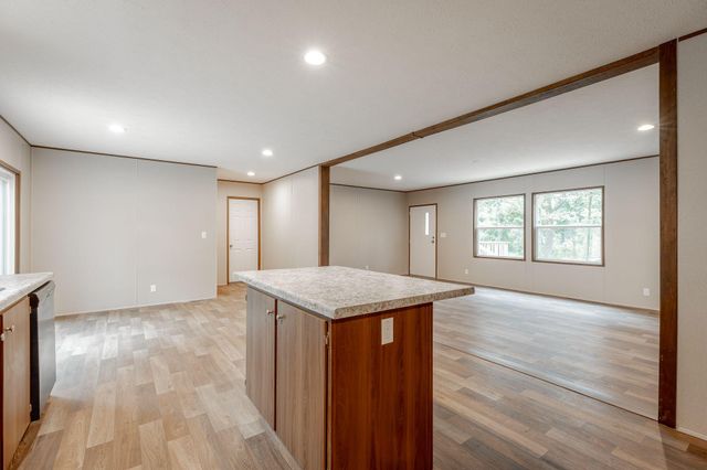 68 Smores Road, Signal Mountain, TN 37377