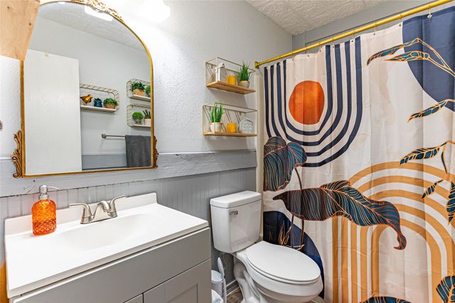 1904 Cameo DR, Round Rock, TX 78664